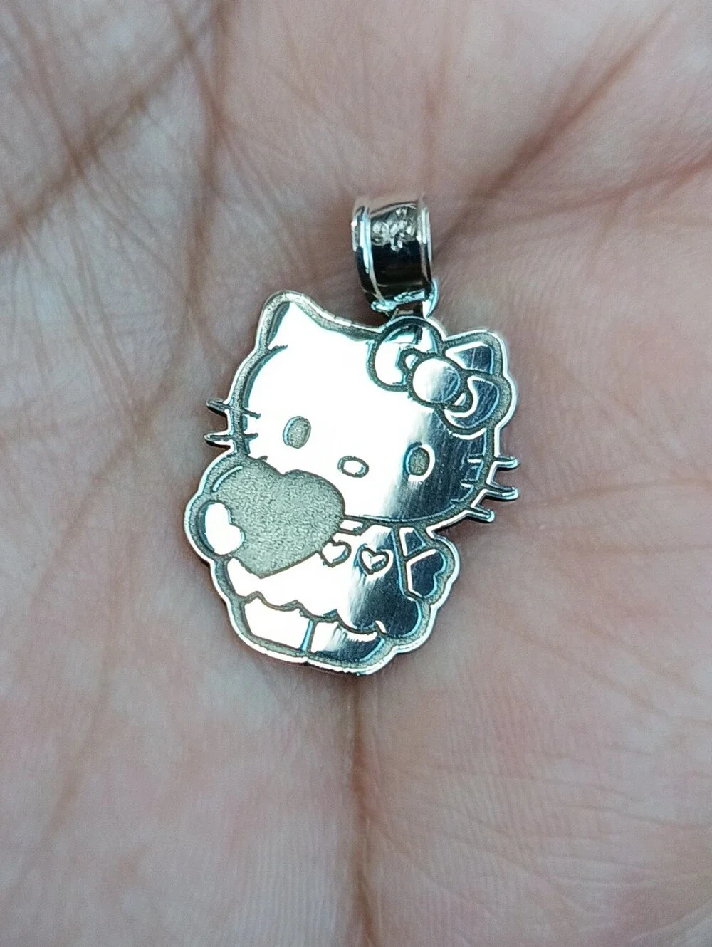 925 Sterling Silver Kitty Heart Pendant